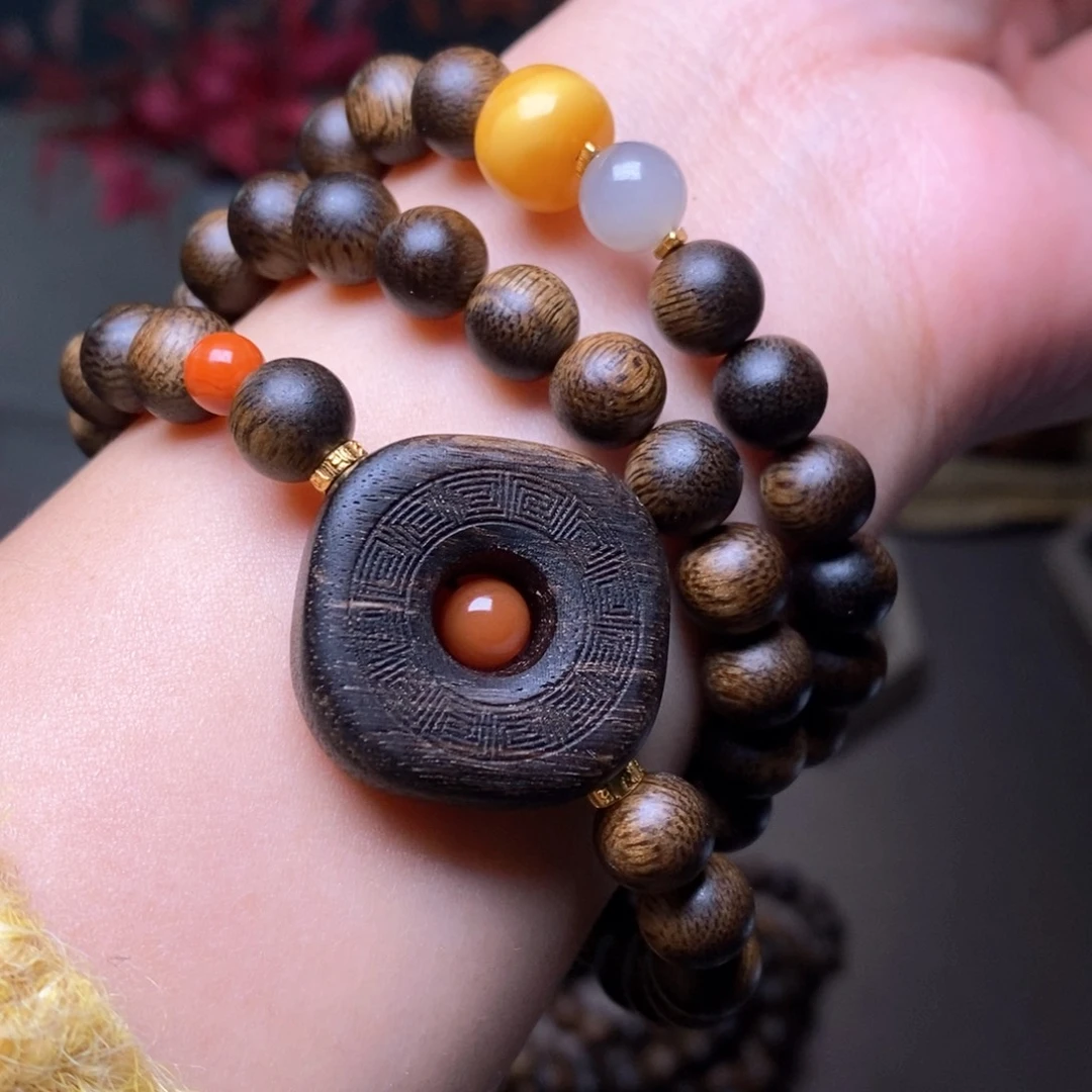 沉香手串越南芽庄帝王绿棋楠0.8➕白棋沉香木雕设计配饰