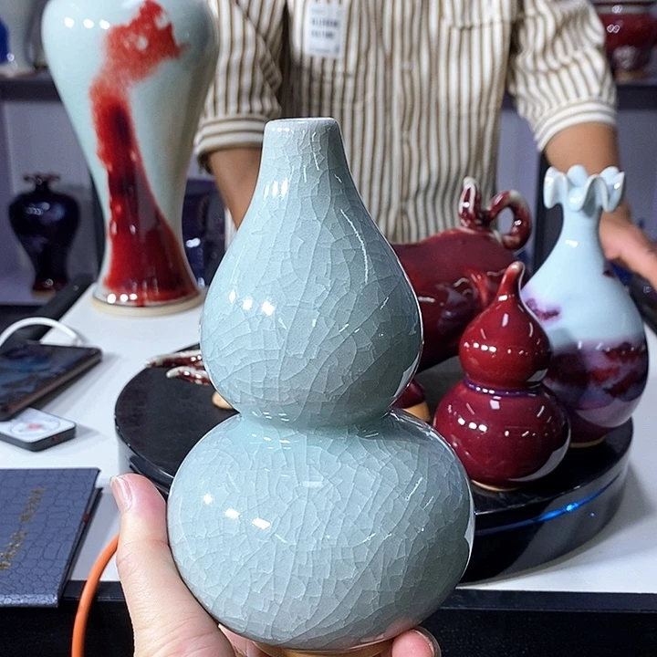 瓶中国神垕精品钧瓷