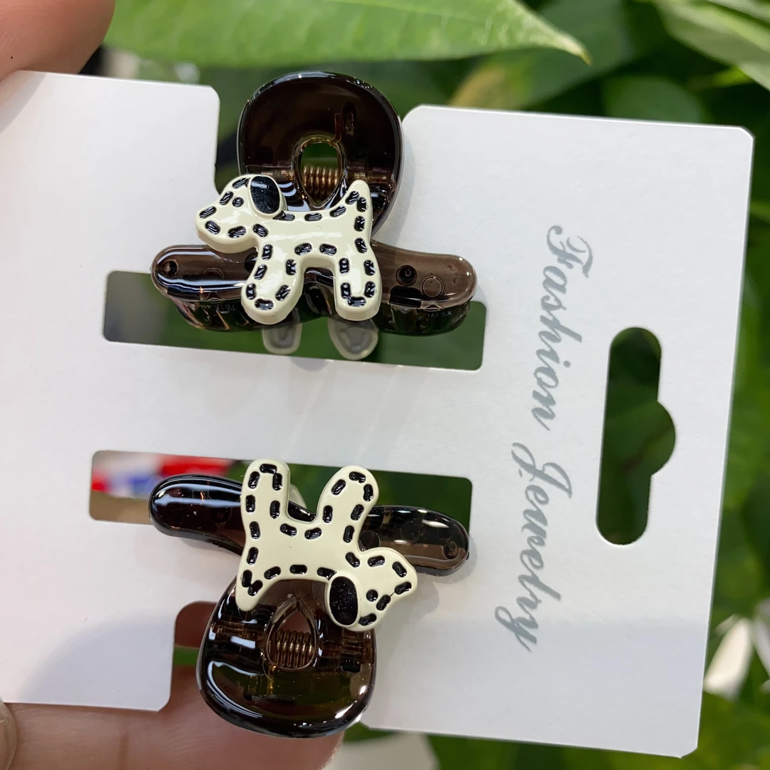 A122白色小狗一对刘海抓夹