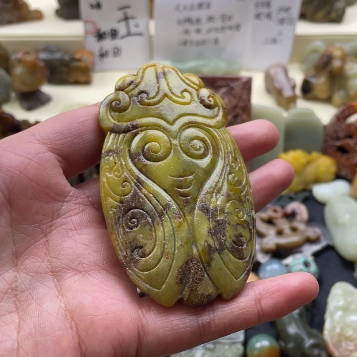 蛇纹石玉颈饰未镶嵌65