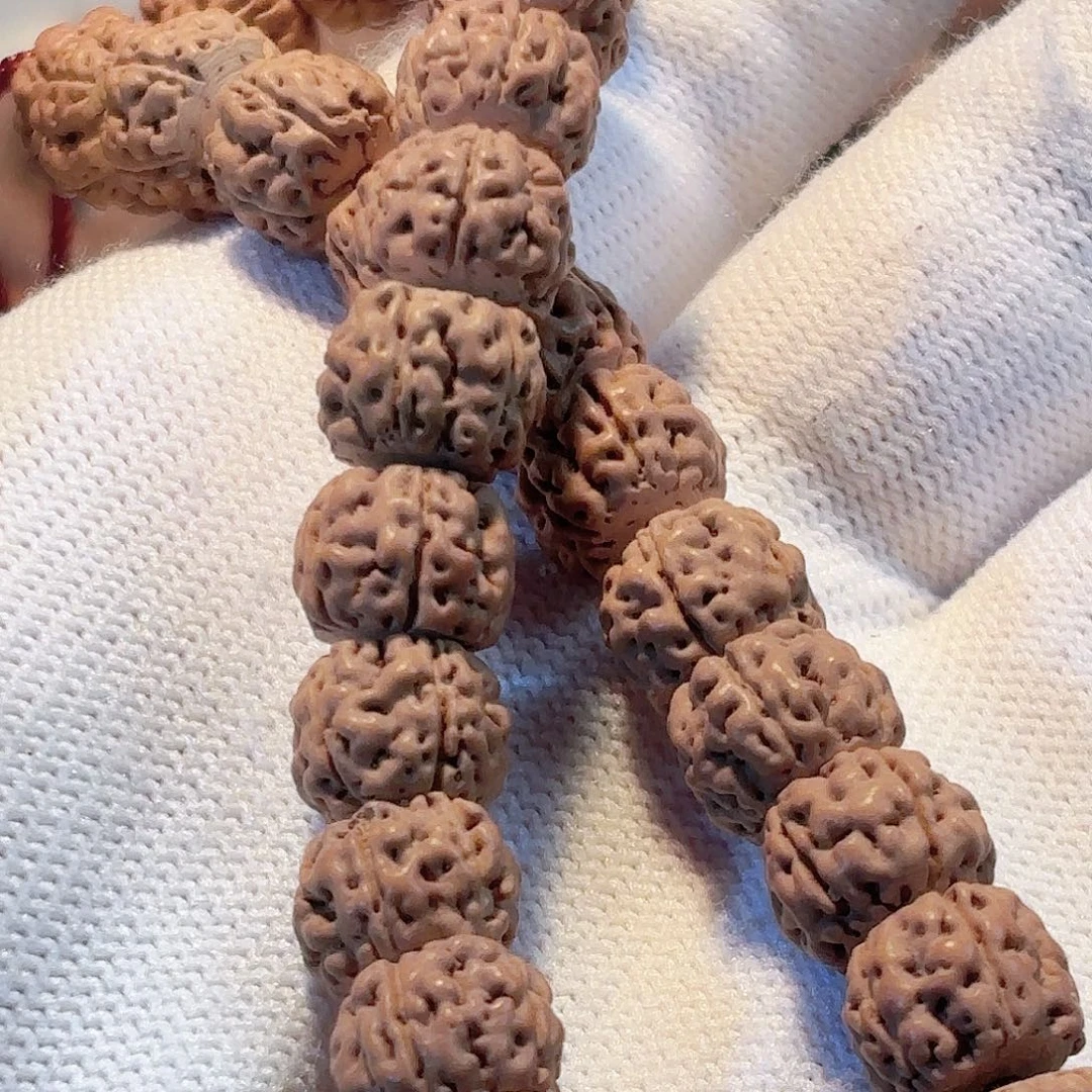 似***时印度尼西亚小金刚盘龙纹手持