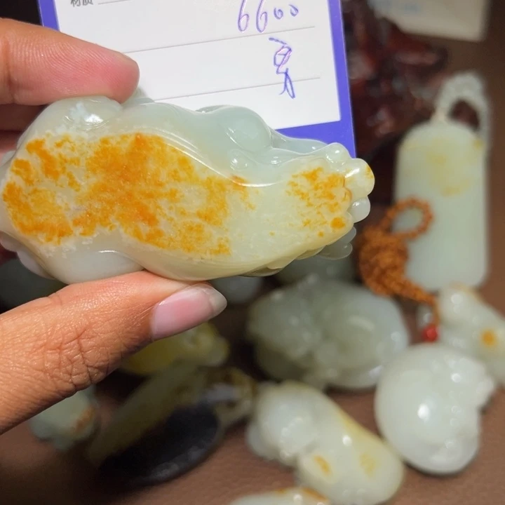 【闪购商品】颈饰未镶嵌和田玉o***n