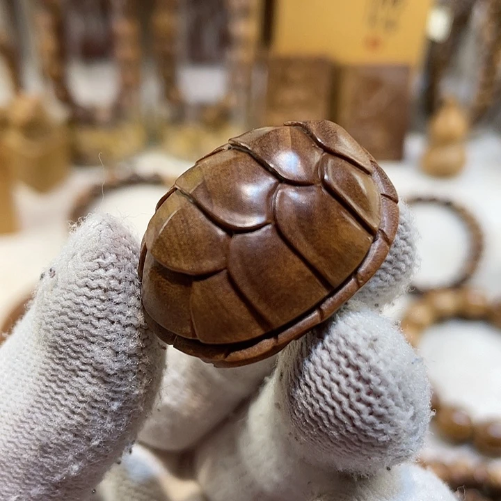 檀香木把件老山檀香富甲一方湘工精品