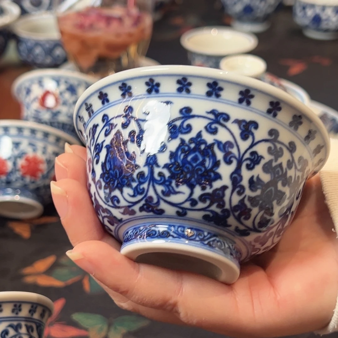 陶其他青花缠枝莲压手杯