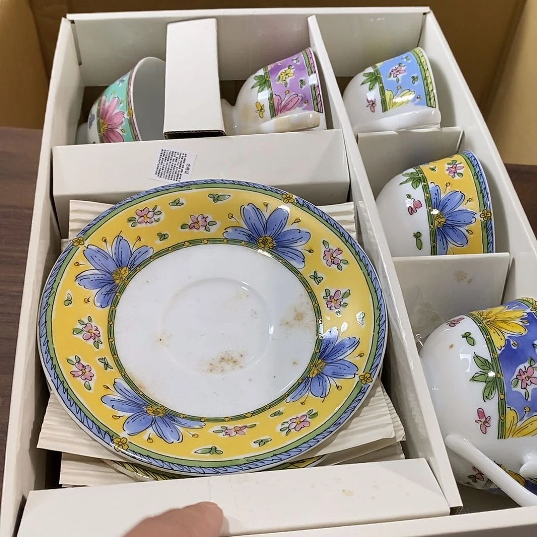 瓷哈哈这是一个很火爆