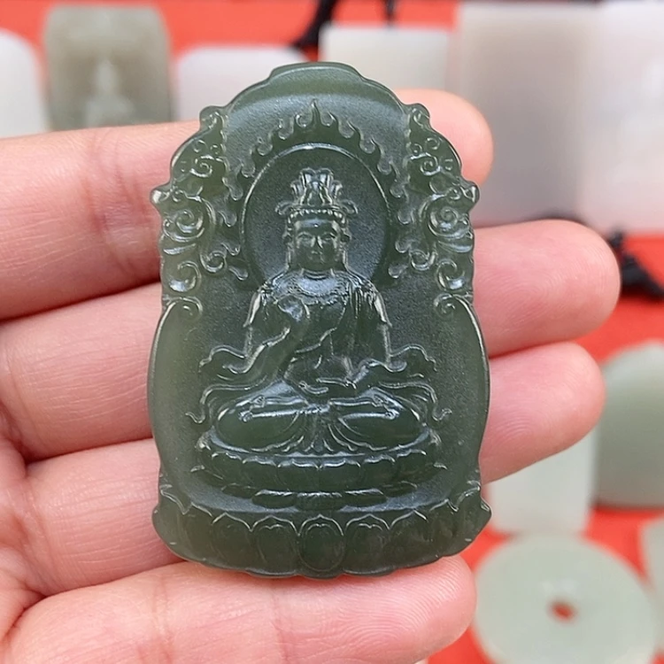 【闪购商品】颈饰未镶嵌和田玉