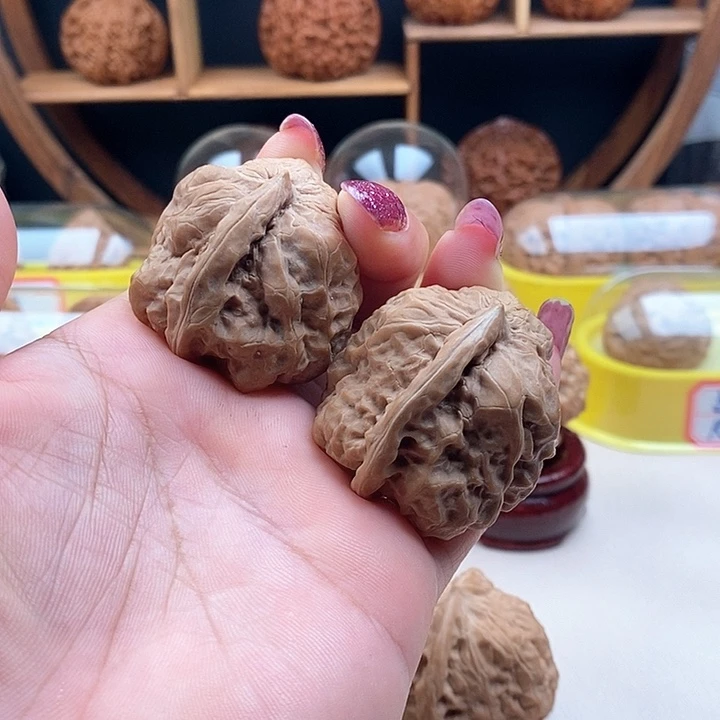 把件桃核异性一根筋全品
