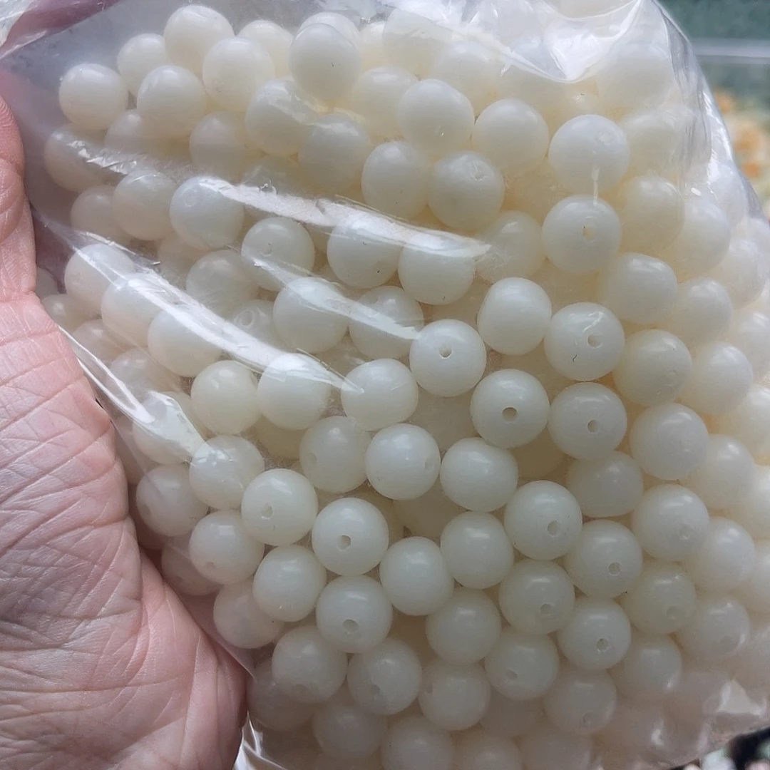 白玉菩提吊坠K10mm/80颗锅底