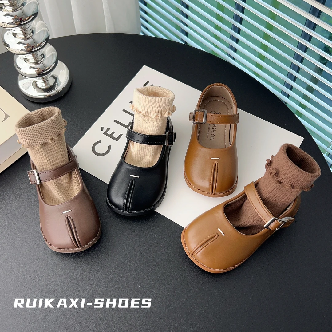【瑞卡希原創設計】女童演出皮鞋2024新款春秋英伦风软底洋气单鞋