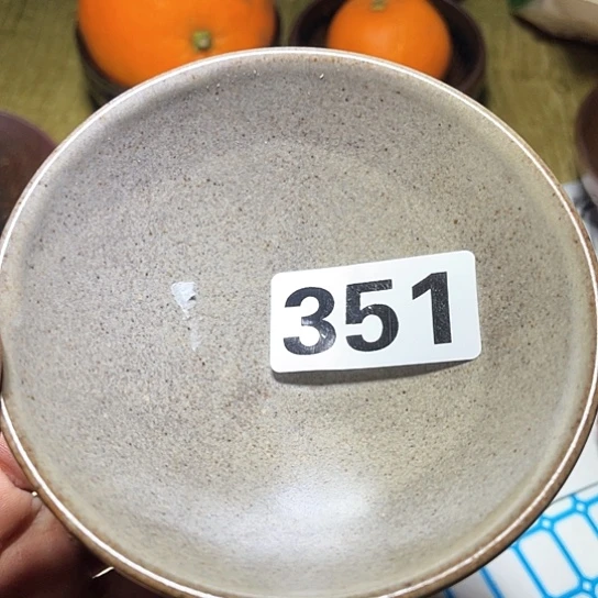 茶盏茶色头发有点卷351