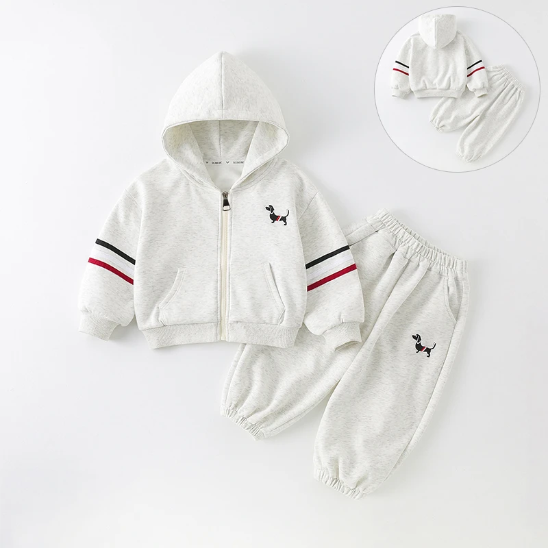 儿童套装2025春季新款男童休闲刺绣小狗拼条中小童两件套