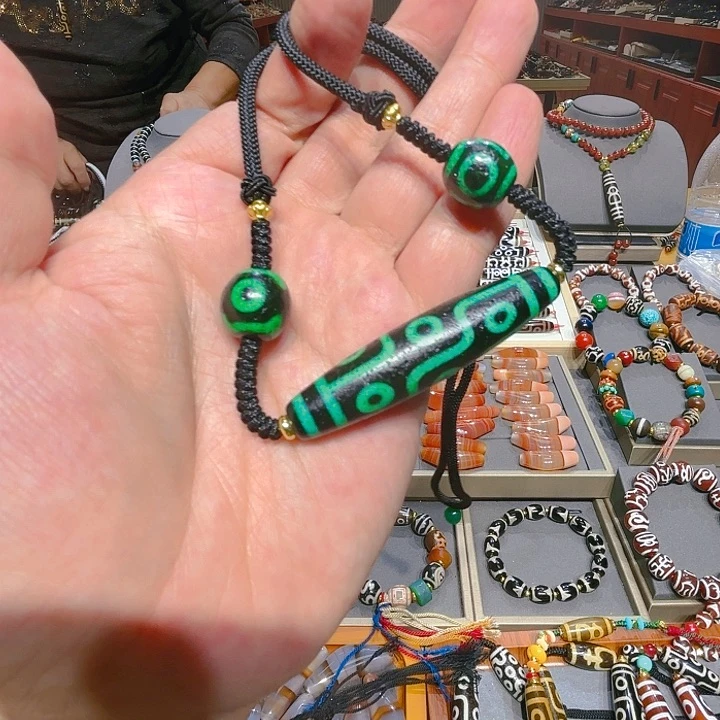 未镶嵌玛瑙/玉髓珠宝奇石