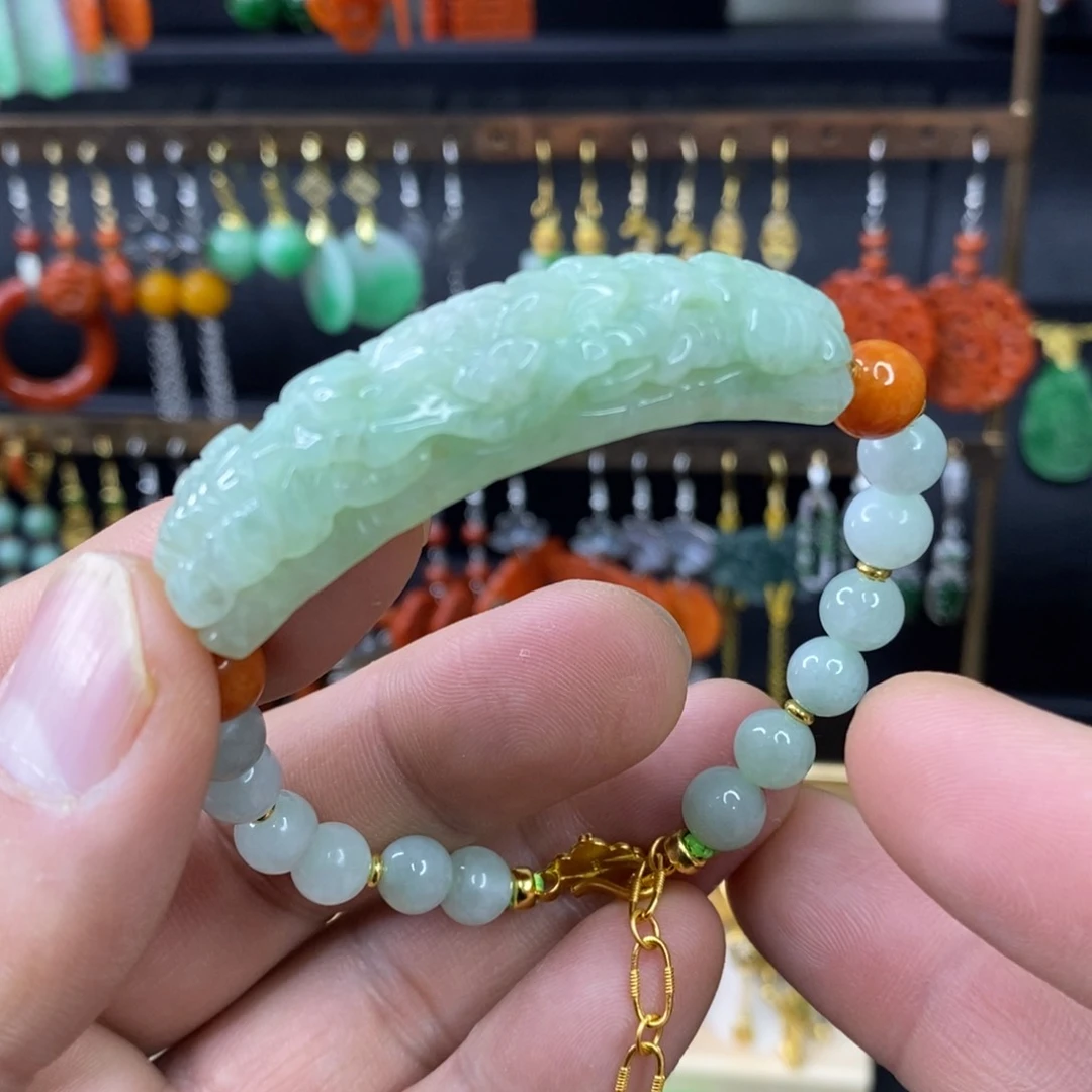 颈饰未镶嵌翡翠手链