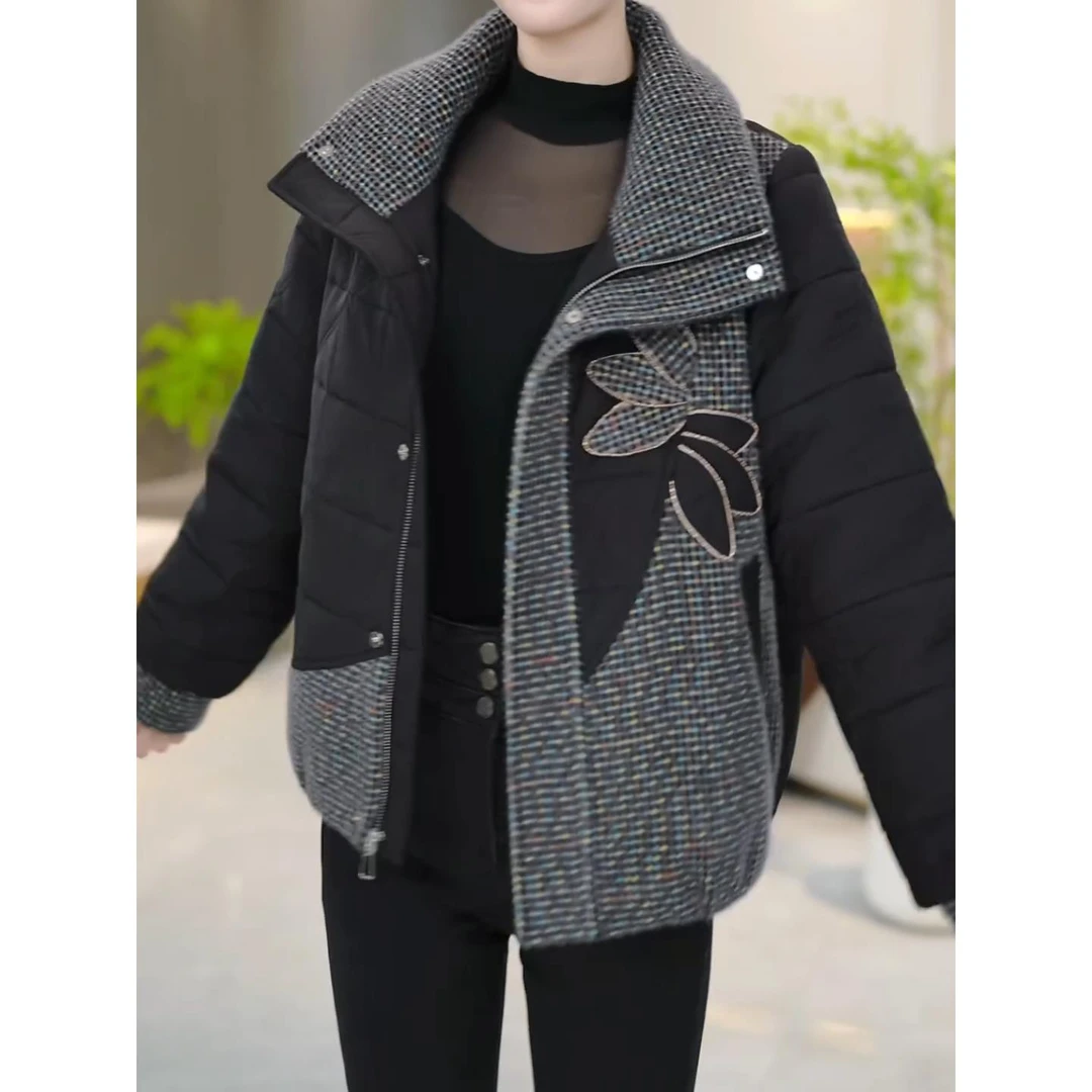 2025冬季新款时尚翻领纯色轻奢高端棉服加棉加厚保暖宽松短款外套