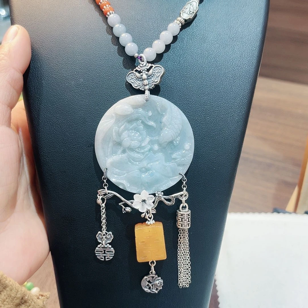 翡翠颈饰未镶嵌吊坠