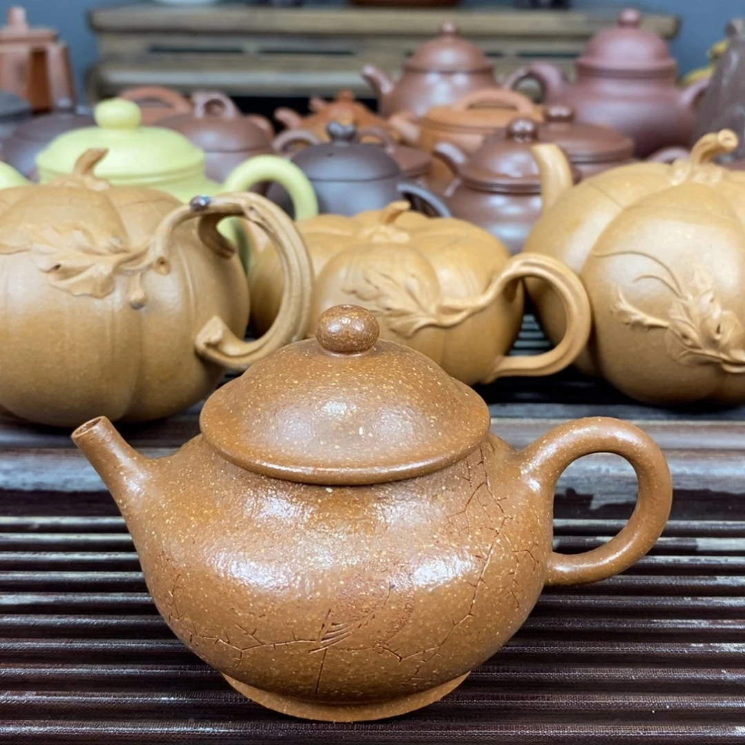 紫砂茶壶黄降坡170c…………