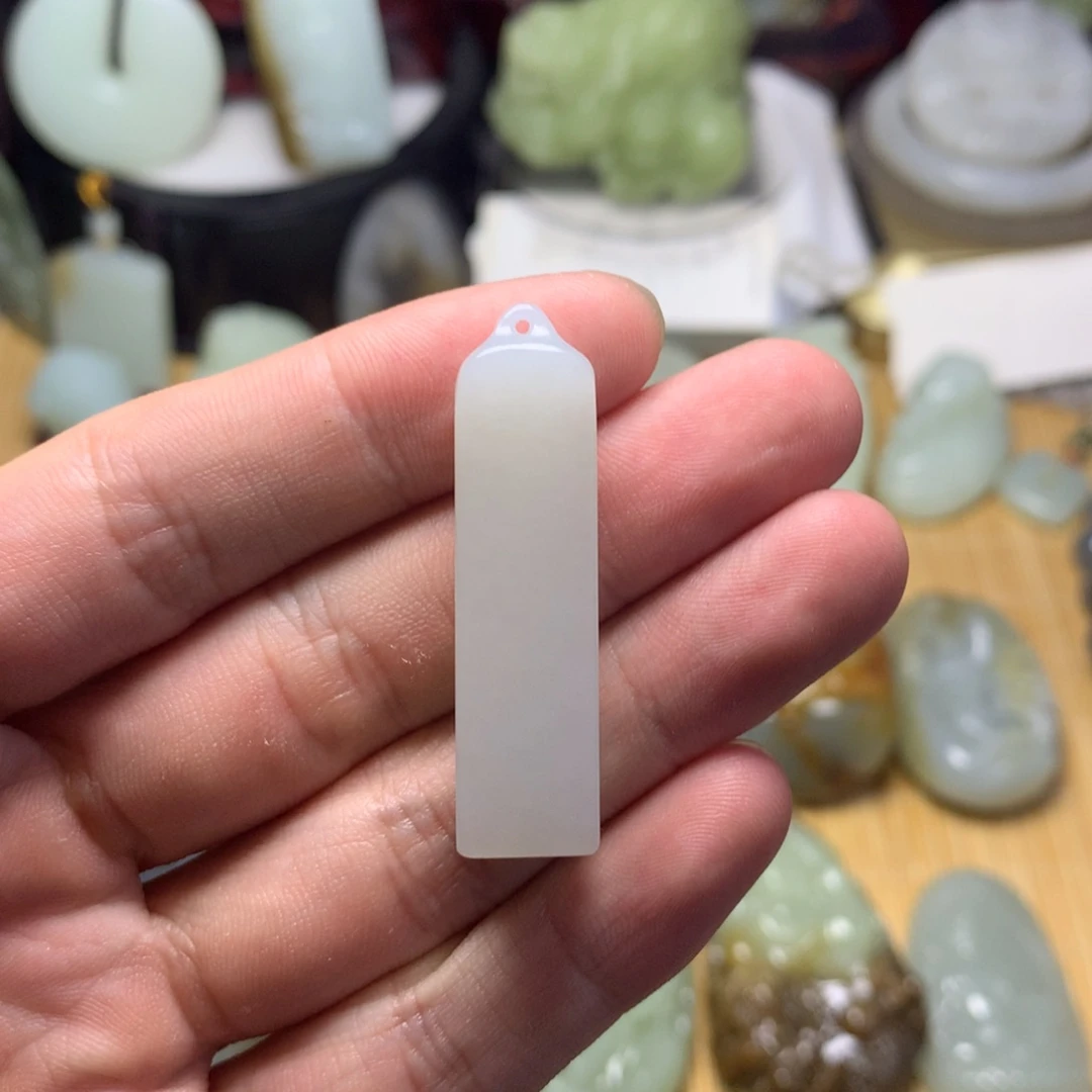 未镶嵌和田玉挂件