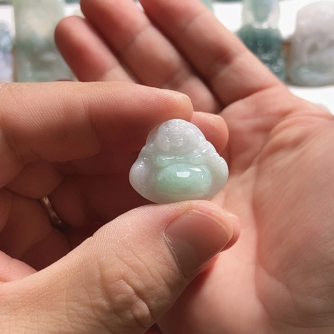 翡翠未镶嵌颈饰翡翠挂件