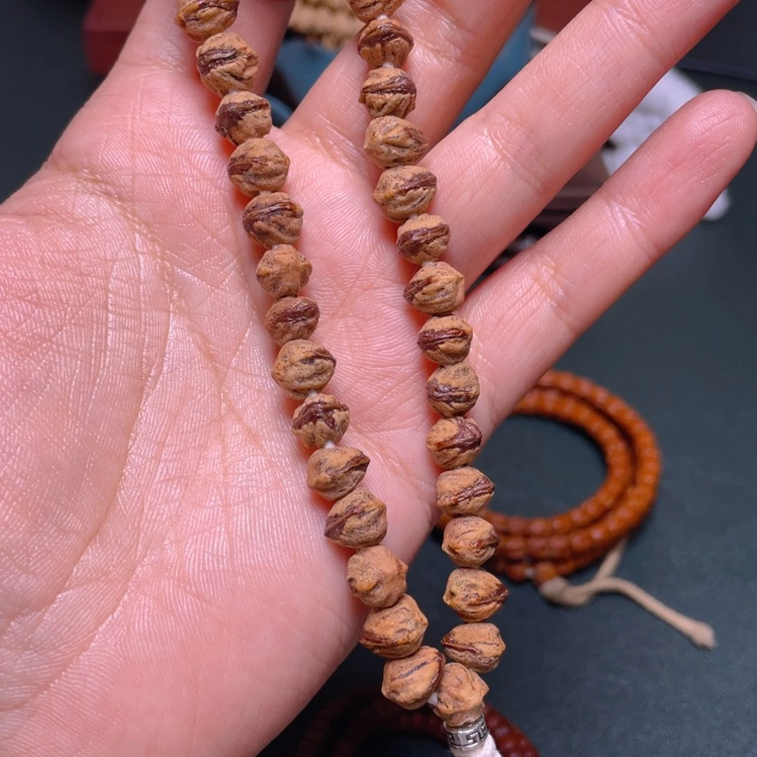 柏香籽/百香籽吊坠性感红唇