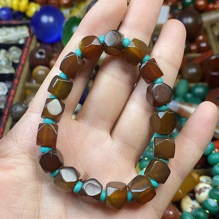 未镶嵌颈饰玛瑙/玉髓