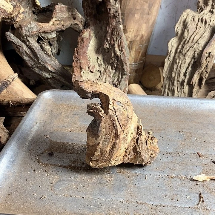 花梨木类三****粉海南黄花梨木