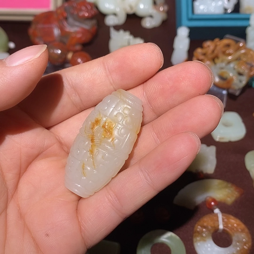 烽***经和田玉未镶嵌颈饰