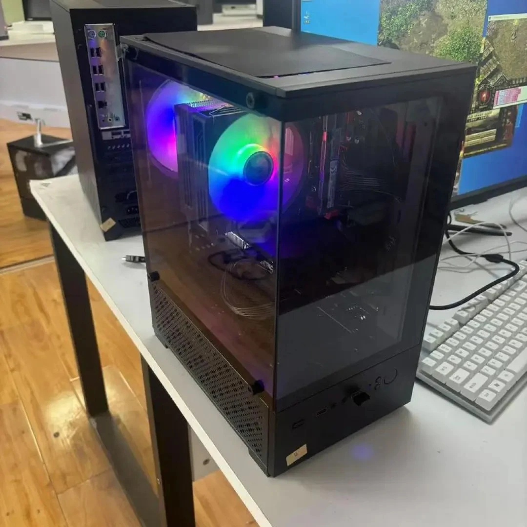 95新 Intel/英特尔 公司倒闭酷睿8核心16G内存独立显卡设计主机