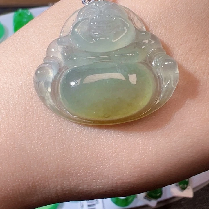 翡翠挂件18K金镶嵌翡翠