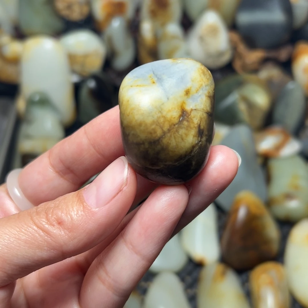 和田玉（青玉）A34未镶嵌