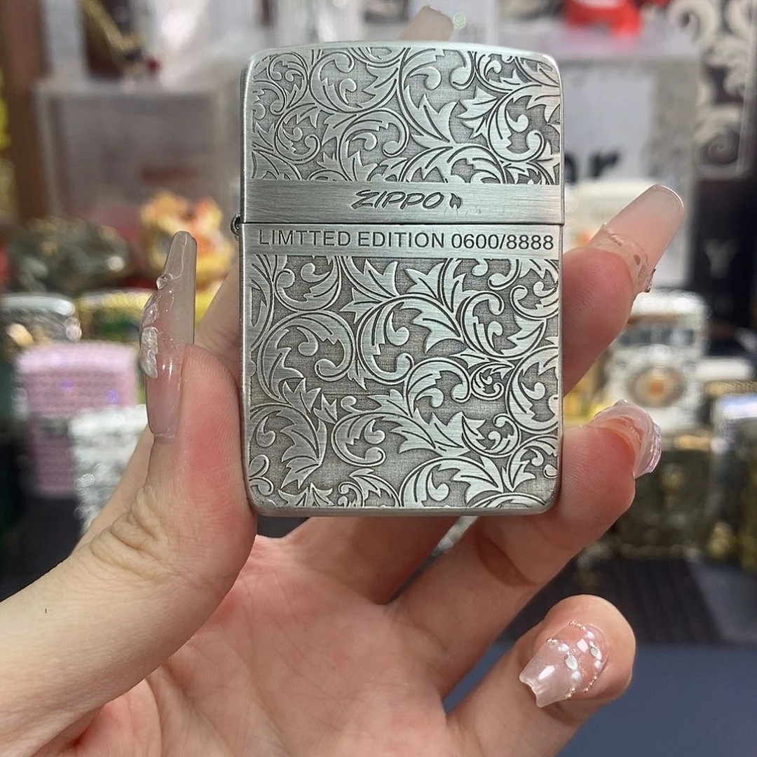 铜古银唐草1941军机送一瓶油