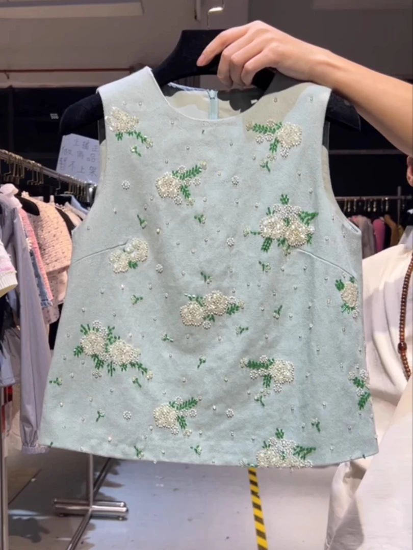 新中式国风花朵重工钉珠刺绣无袖背心衬衫女夏季新款洋气减龄上衣