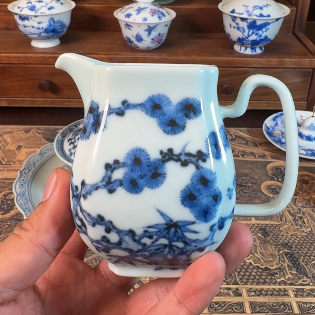 景德镇全手工手绘仿元松竹梅公道杯