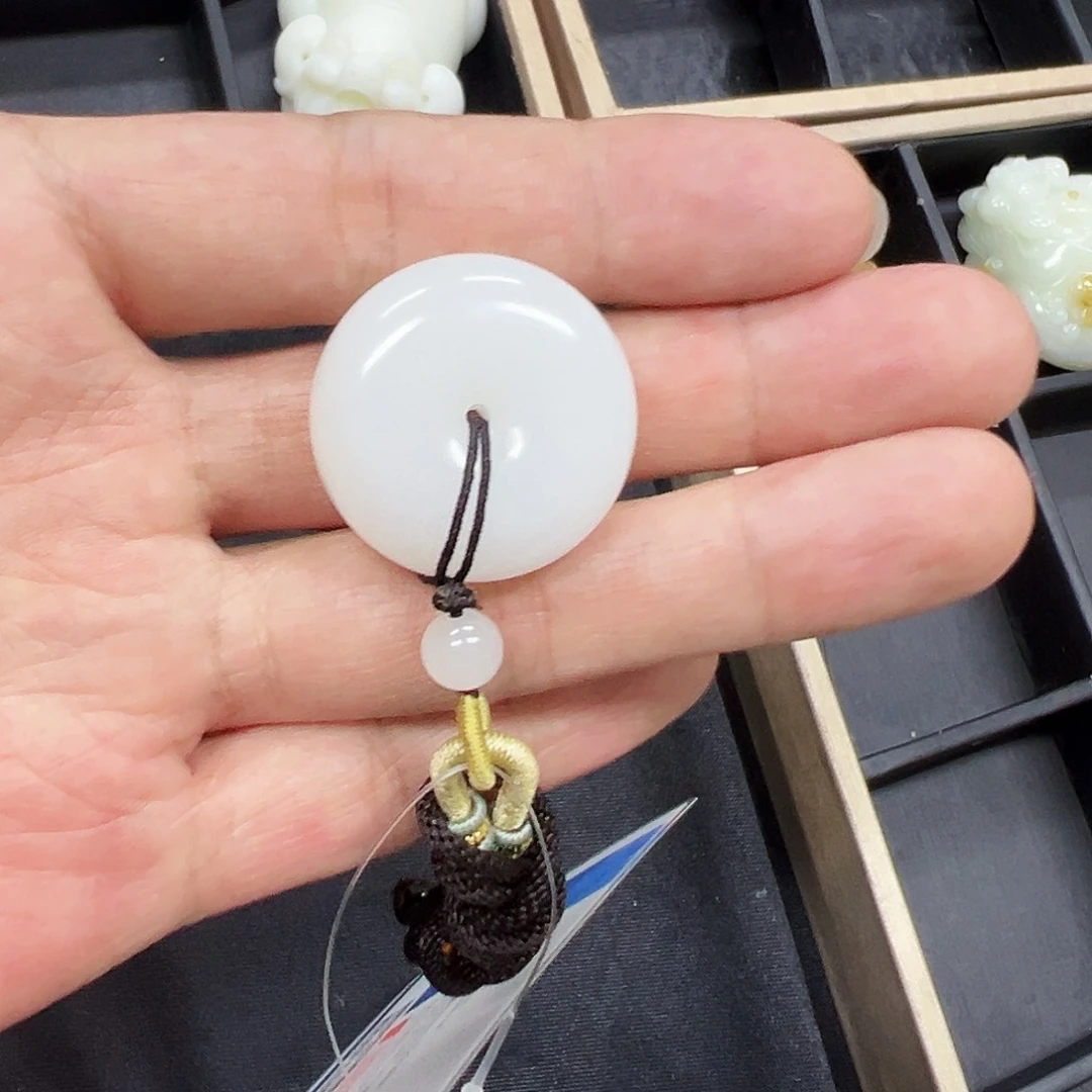 和田玉颈饰未镶嵌熙*格