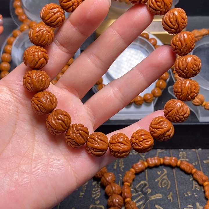 桃核手串龙鳞金蟾纹手串14