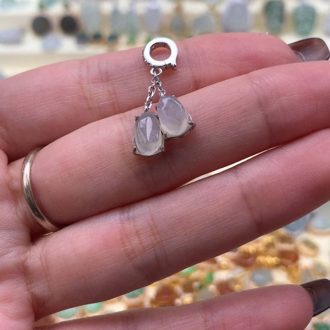 翡翠银S925镶嵌颈饰随型