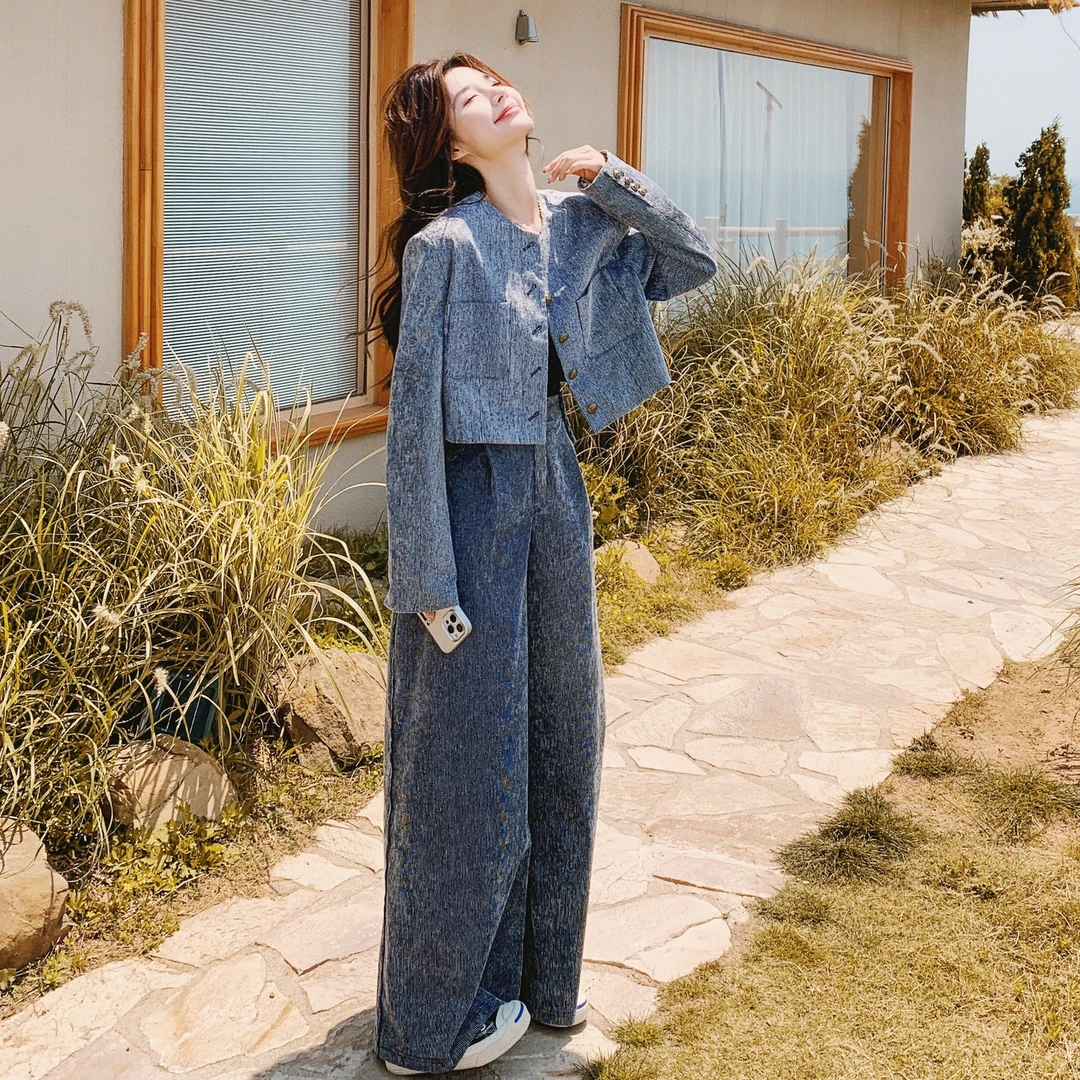秋日巨好看的两件套2025流行新款气质ootd穿搭短外套阔腿裤套装