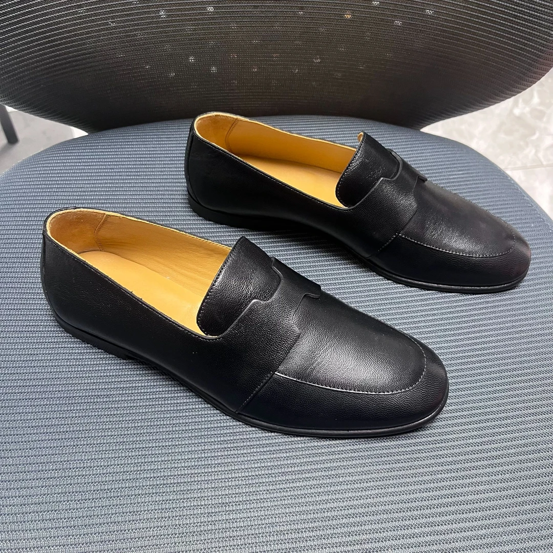 全新未使用 Hermes/爱马仕 试穿一次！37码！ancora平底乐福鞋黑色