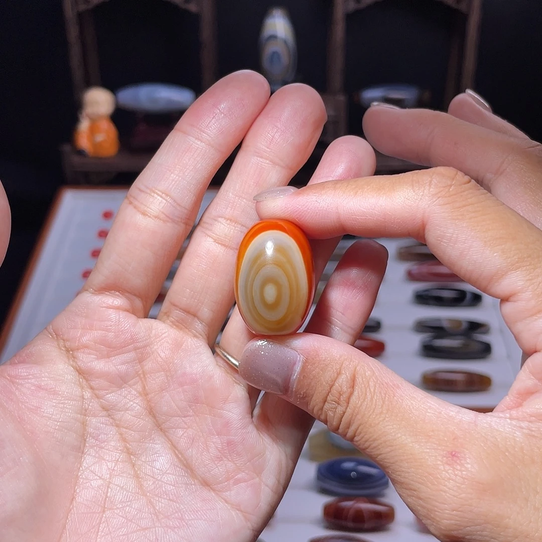 玛瑙/玉髓未镶嵌吊坠(赠链)