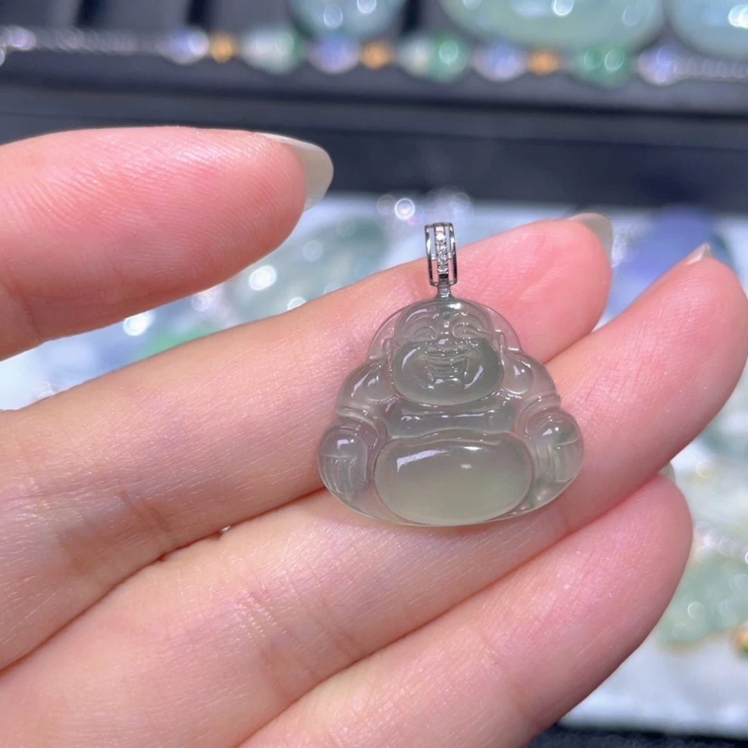 颈饰18K金镶嵌翡翠翡翠
