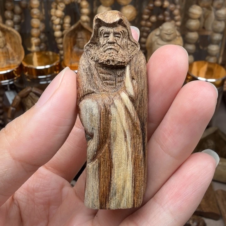 沉香沉香碎屑文莱沉香达摩6.7克