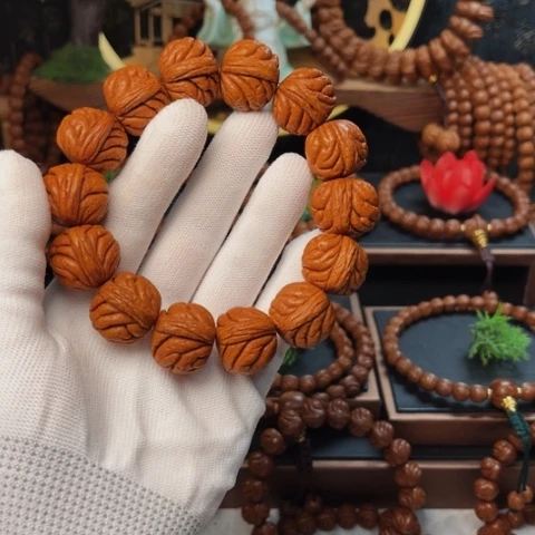 吊坠桃核*‍*21霸王龙手串