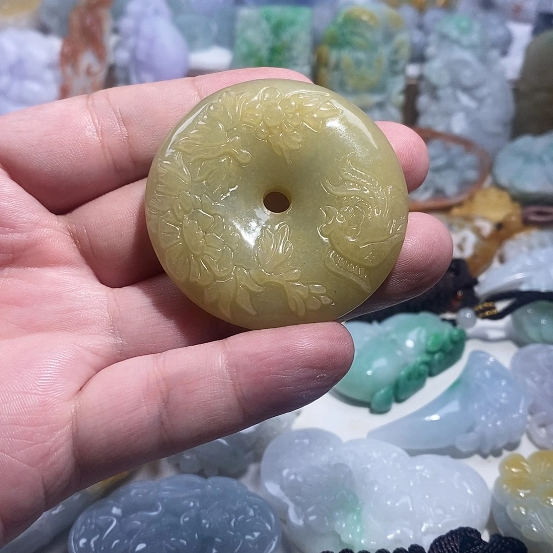 翡翠未镶嵌颈饰翡翠吊坠