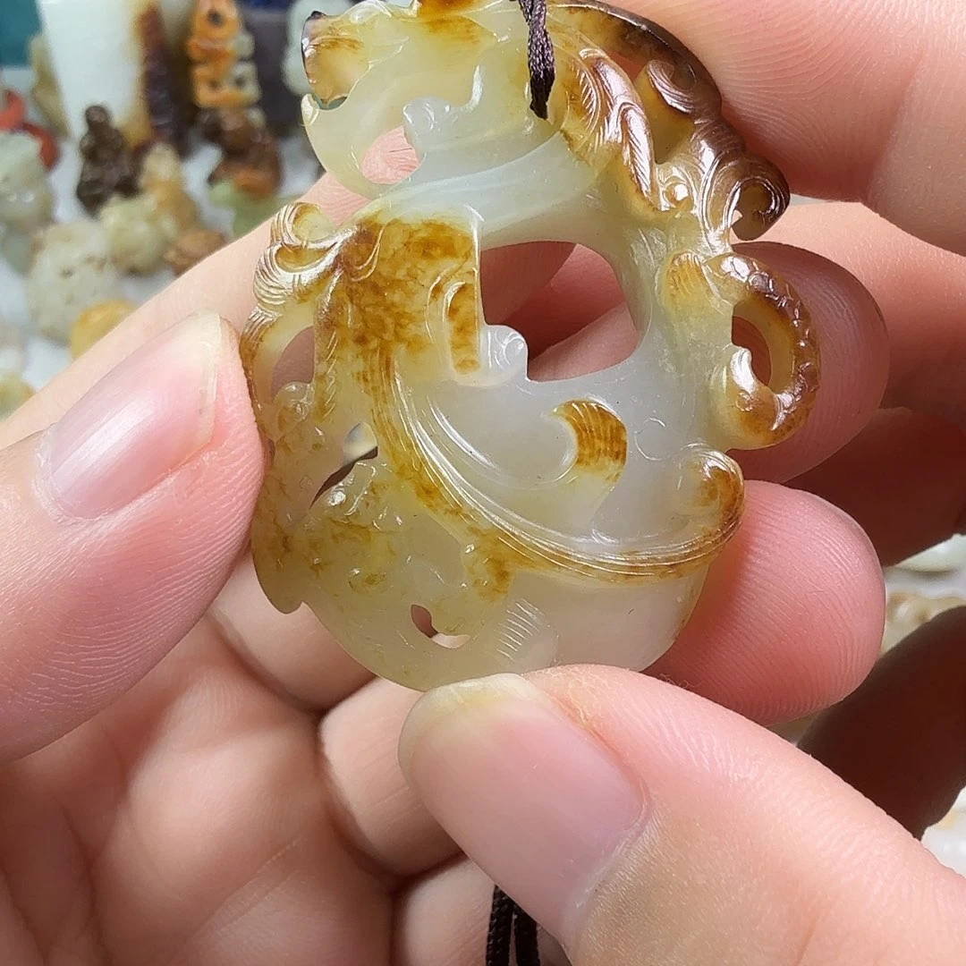 小***主和田玉（糖玉）未镶嵌手链