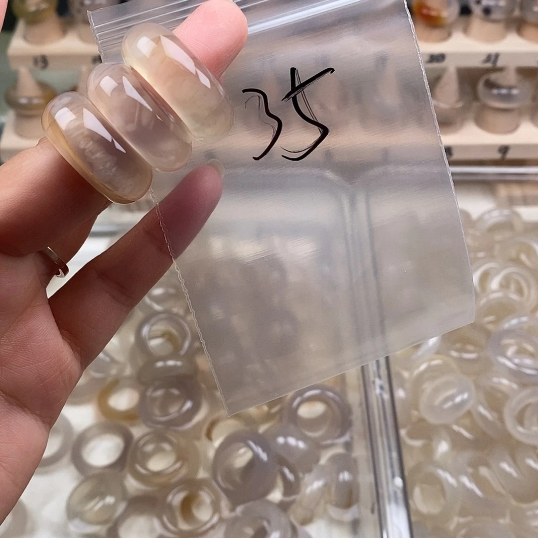 未镶嵌戒指玛瑙/玉髓识*