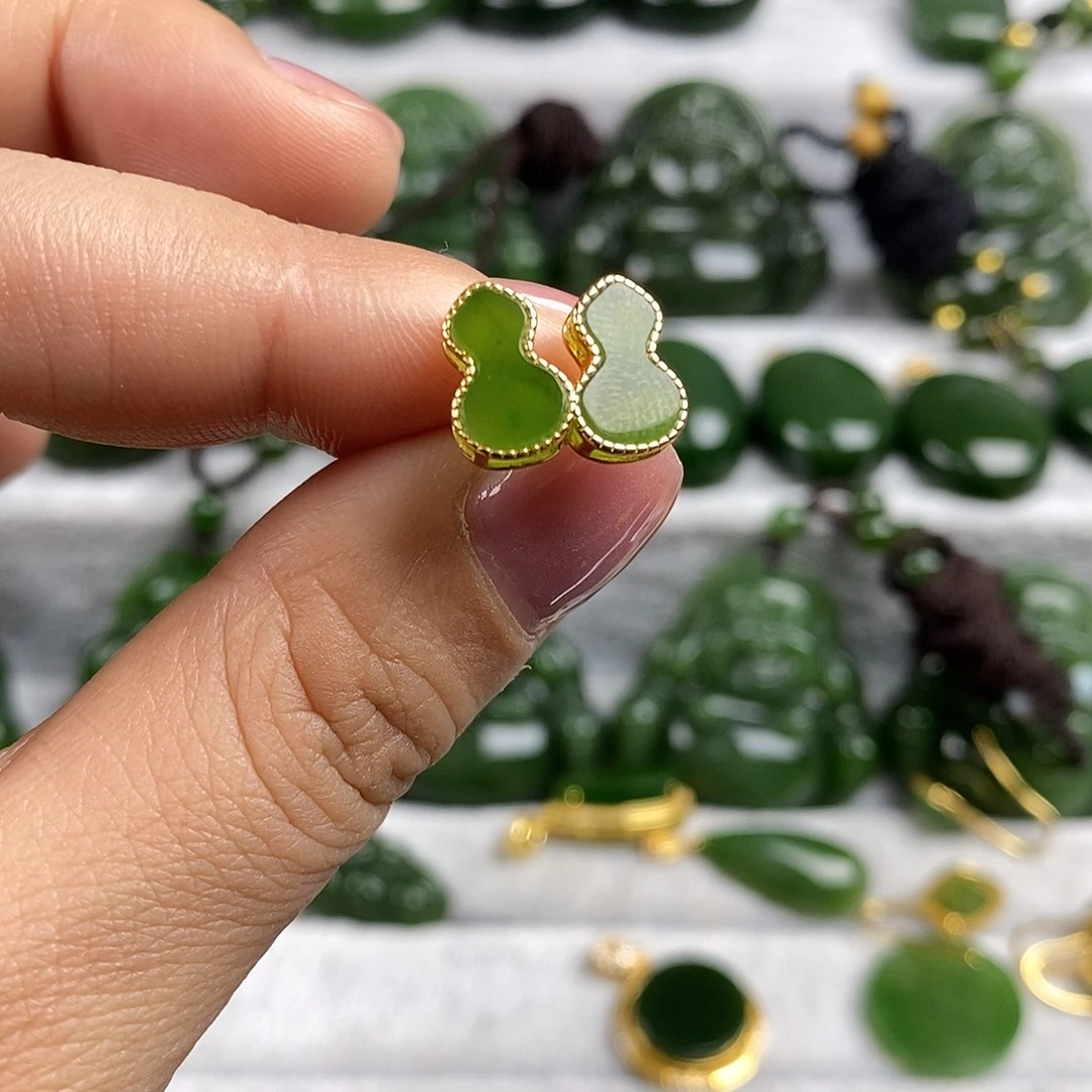 和田玉（碧玉）未镶嵌颈饰