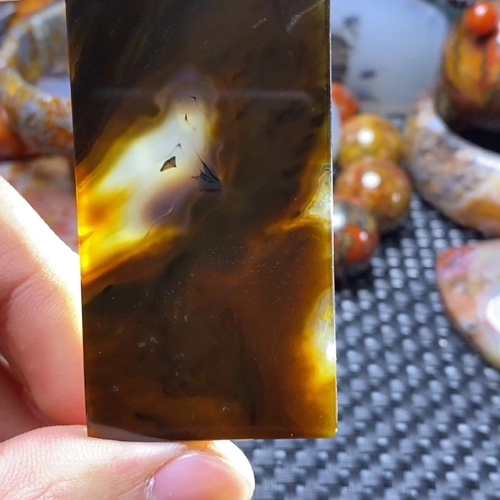 玛瑙/玉髓颈饰未镶嵌