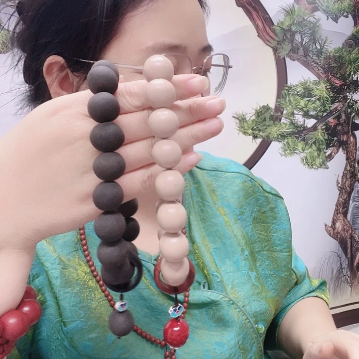 1.8手持黑龙涎手搓款➕白龙涎