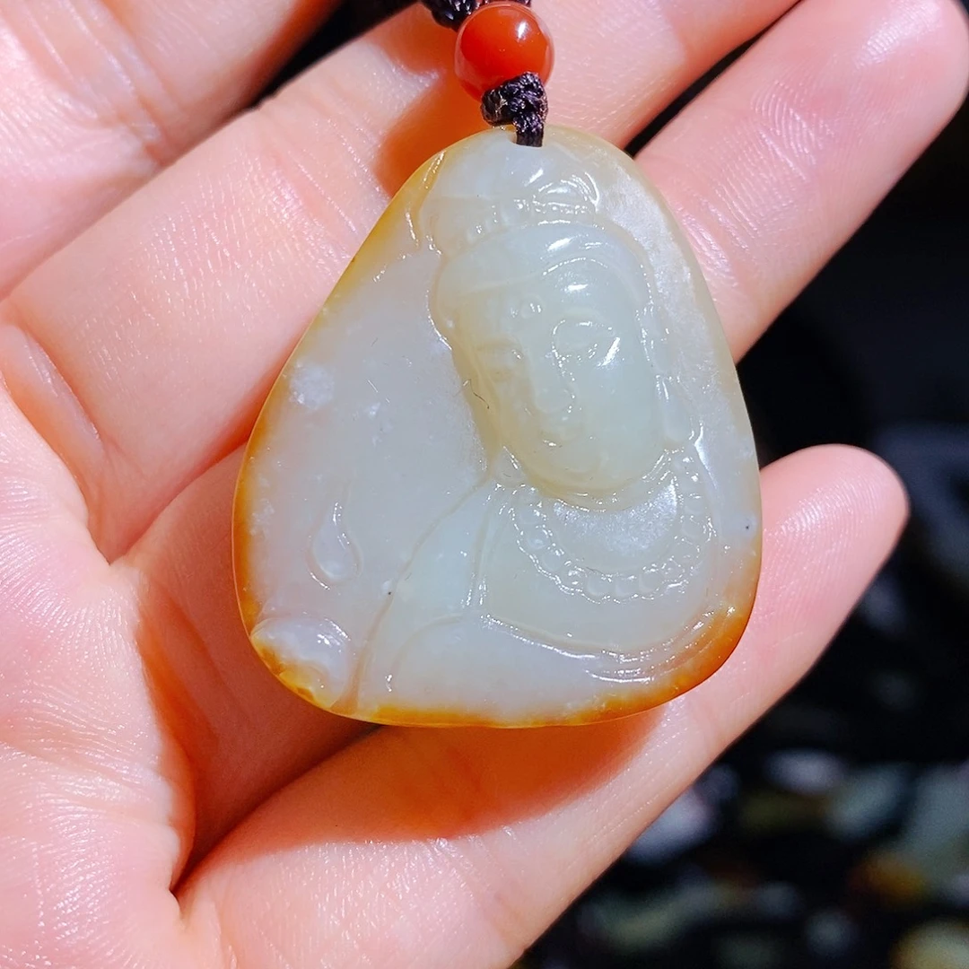 和田玉颈饰未镶嵌