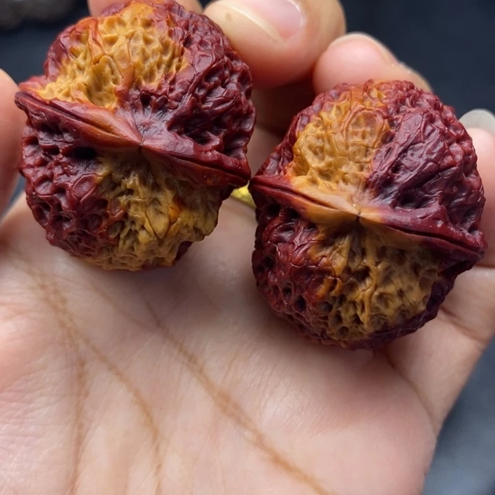 文玩核桃把件40尺铁绣球