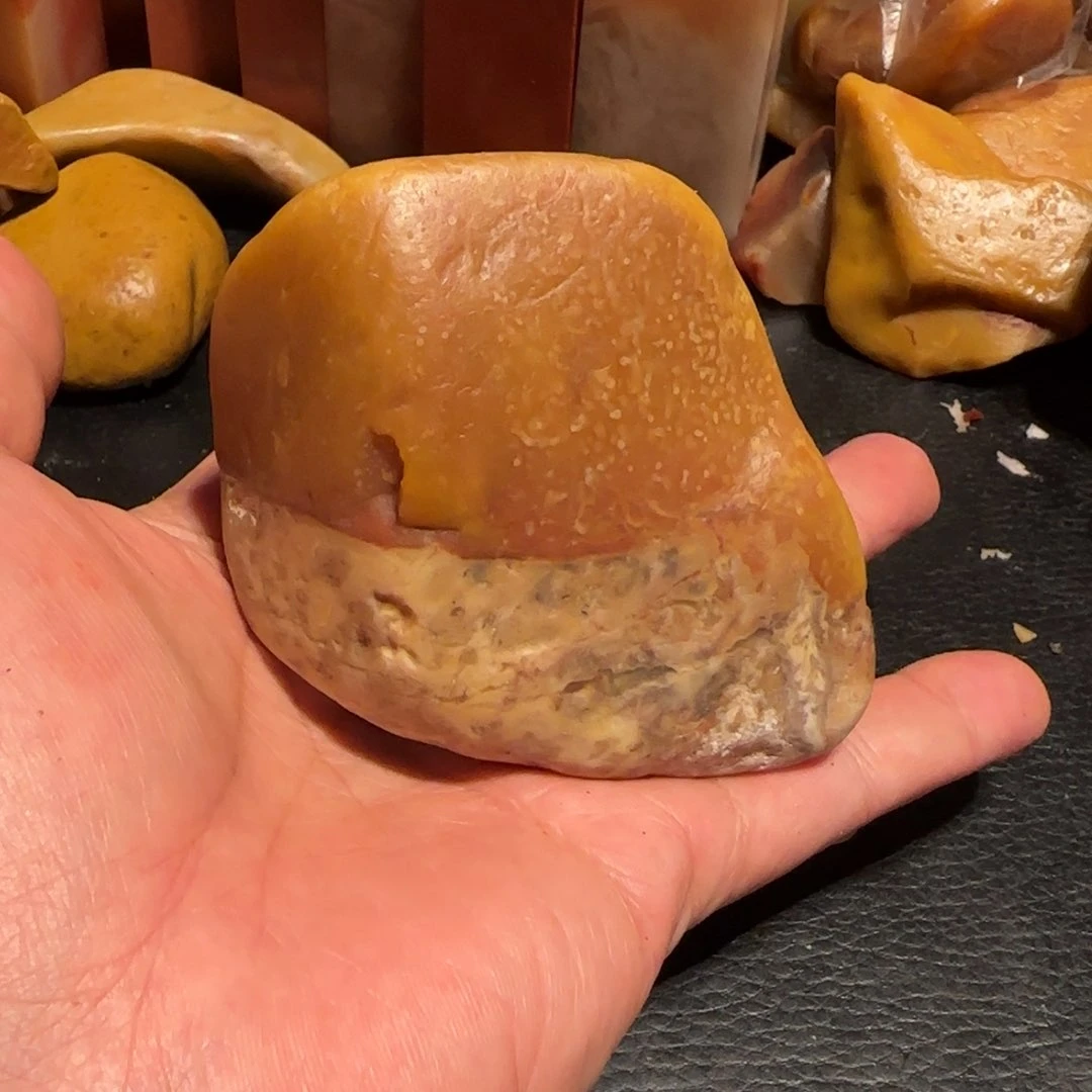 老挝石田黄原石，